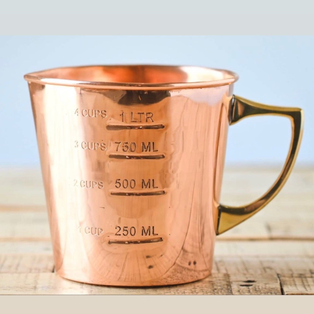 Copper measuring cup